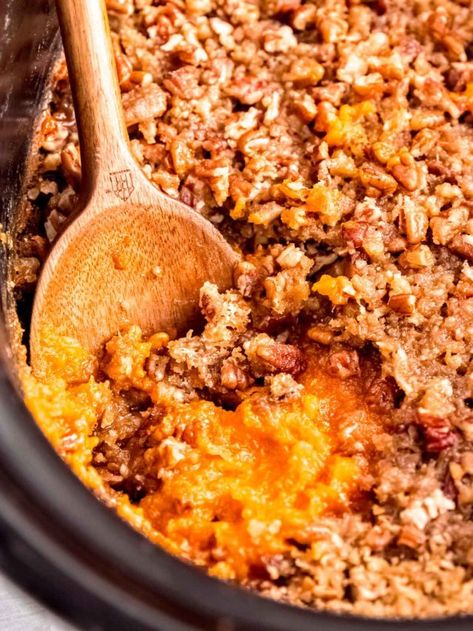 Slow Cooker Sweet Potato Casserole Story Sweet Potato Cassarole, Slow Cooker Sweet Potato Casserole, Sweet Potato Casserole Crock Pot, Crock Pot Sweet Potatoes, Slow Cooker Beans, Sweet Potato Thanksgiving, Slow Cooker Sweet Potatoes, Sweet Potato Recipes Casserole, Thanksgiving Side Dish