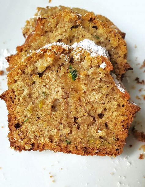 Easy Zucchini Cake Mix Bread Cake Mix Bread, Apple Zucchini Bread, Chocolate Zucchini Loaf, Apple Zucchini, Moist Bread, Blueberry Cake Mix, Bread For Breakfast, Zucchini Loaf, Hot Milk Cake