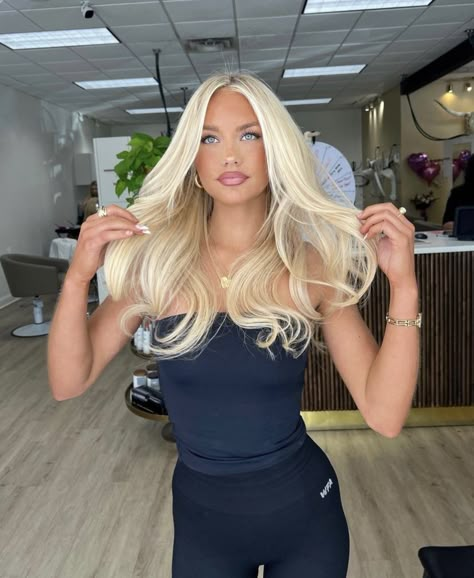 Blonde Hair Tan Skin, Marissa Ayers, Hair Tan Skin, Yellow Blonde Hair, Beach Blonde Hair, Tan Blonde, Perfect Blonde Hair, Bright Blonde Hair, Tan Skin Blonde Hair