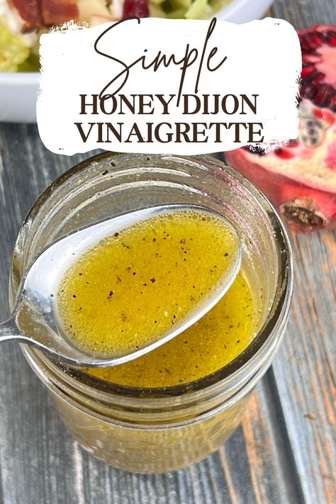 Simple Honey Dijon Vinaigrette Healthy Dressings, Honey Dijon Dressing, Amazing Salads, Vinegar Salad Dressing, Honey Dressing, Olive Oil Dressing, Honey Mustard Vinaigrette, Dijon Vinaigrette, Yummy Salads