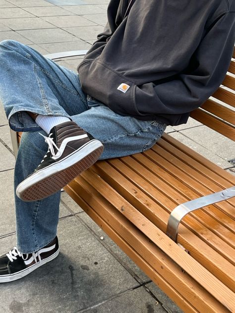 carhartt Vans Shoes Outfit, Carhartt Outfit, Vans Outfit Men, Outfits With Vans, Dragon Punch, Vans Aesthetic, Vans Outfit, Streetwear Inspo, Aesthetic Indie