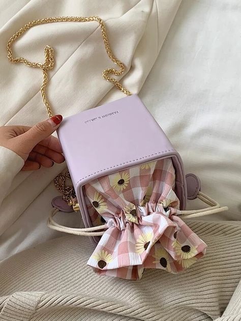 Tas Lv, Cute Mini Backpacks, Tas Bahu, Kawaii Bags, Aesthetic Bags, Mini Box, Girly Bags, Dress Aesthetic, Luxury Purses