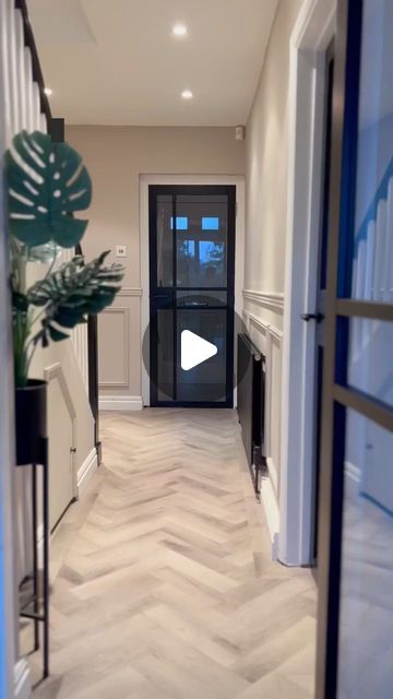 SKIRTING 4 U | SKIRTING BOARDS & WALL PANELLING on Instagram: "😮‍💨😮‍💨😮‍��💨 

🤳 @champagnehouse_proseccobudget 

#skirting4u #wallpanelling" Ovolo Skirting, Wall Panelling, Skirting Boards, October 21, Wall Board, Wall Paneling, Laundry Room, Dream House, Wall