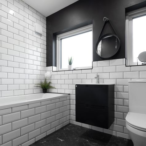 30 Fancy Black And White Tile Bathroom Ideas You Will Love - Drop By My Home White Tiles Black Grout Bathroom, Black And White Small Bathroom Ideas, White Tile Bathroom Ideas, White Mosaic Bathroom, White Tiles Black Grout, Black And White Tile Bathroom, White Tile Bathroom, White Shower Tile, Tile Bathroom Ideas