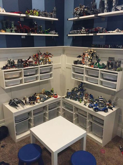 Attic Lego Room, Lego Shelving Ideas, Lego Bedrooms For Boys, Lego Organization Ideas Bedroom, Built Lego Storage Ideas, Lego Storage Ideas Small Spaces, Kallax Lego, Lego Storage Ideas Ikea, Ikea Lego Display