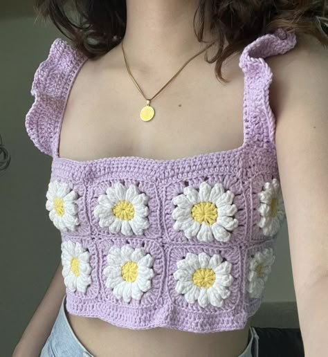 Floral Crochet Sweater, Crochet Sweater Design, Owl Crochet Patterns, Crochet Top Outfit, شال كروشيه, Crochet Tutorial Pattern, Crochet Vest Pattern, Kawaii Crochet, Crochet Clothing And Accessories