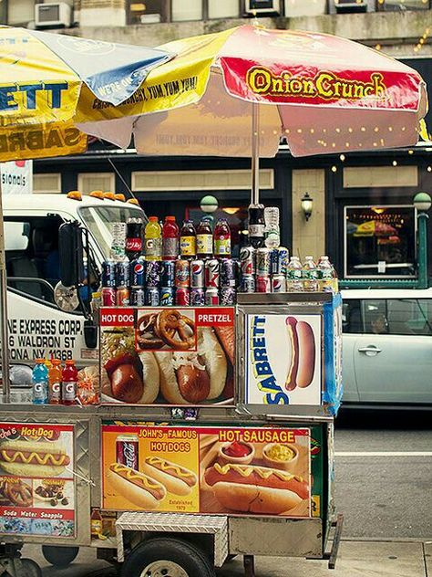 Elote Cart, Vendor Cart, Ny Food, Dog Cart, Food Carts, Hot Dog Cart, Hot Dog Stand, Hot Sausage, Street Vendors