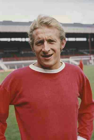 Denis Law of Man Utd in 1969. Denis Law, Man Utd Crest, Bobby Charlton, Manchester United Legends, Manchester United Players, George Best, Manchester United Football Club, Manchester United Football, Premier League Matches