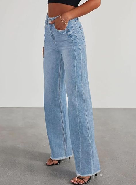 #Denim #jeans #Datenight #outfits Bootleg Jeans, 90s Fits, Moda Denim, Mid Waist Jeans, Jeans Overall, 파티 드레스, Frayed Hem Jeans, Denim Patterns, Harajuku Streetwear