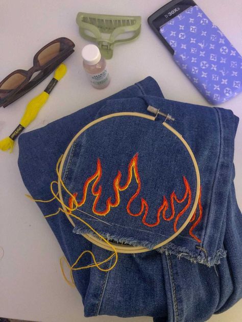 flames jeans y2k aesthetic embroidery Embroidery Designs For Denims, Ideas De Bordado Aesthetic, Homemade Jeans, Jeans Stitching, Denim Embroidery Ideas, Embroidery Patches On Clothes, Diy Flame Shirt, Embroided Jeans, Embroidery Patterns On Jeans