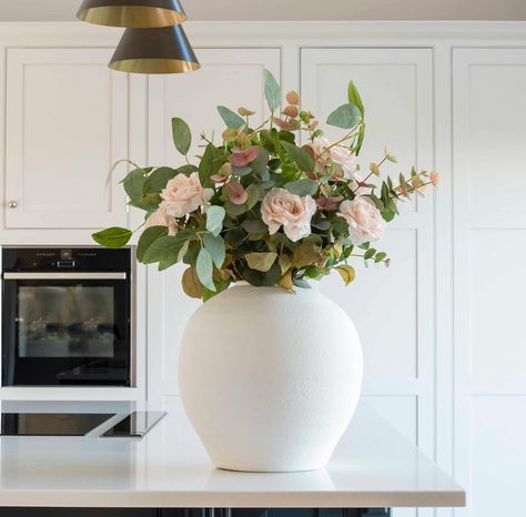 1, 2 or 3..? Wishing you a Very Happy Easter and a lovely restful weekend! 🐣 🌷🐰 #easterdecor #tulipseason #stillsaturday #easterweekend2024 Vase White Flowers, Eucalyptus Silver Dollar, White Urn, Eucalyptus Bouquet, Dollar Eucalyptus, Contemporary Living Room Furniture, Big Vases, Entryway Table Decor, Silver Dollar Eucalyptus