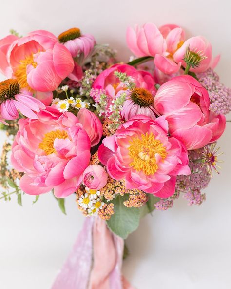 Those coral charms 💖 Photo by @_nicholelauren . . . . #peony #peonyseason #spring #springflowers #floraldesign #bouquet #florals #floristsofinstagram #bride #wedding #weddingseason Coral Peony Wedding Bouquet, Coral Charm Peony Bouquet, Coral Peony Bouquet, Tulip Bridal Bouquet, Coral Peony, Coral Charm Peony, Flower References, Peonies Season, Bouquet Painting