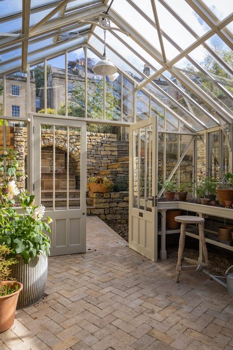 Georgian Family Home, Bath - Sean Symington Sean Symington, Georgian Townhouse, Half Life, Bespoke Interiors, Architectural Features, Earthy Tones, Family Home, Home And Family, Period