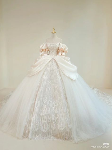 White Coronation Dress, White Dress Aesthetic Royal, White And Pink Wedding Dress, Rococo Wedding Dress, Magical Dresses Fairytale, Princess Wedding Dresses Ball Gown Fairytale, Wedding Dresses Princess Ballgown, Pretty Quinceanera Dresses, Fairy Tale Wedding Dress