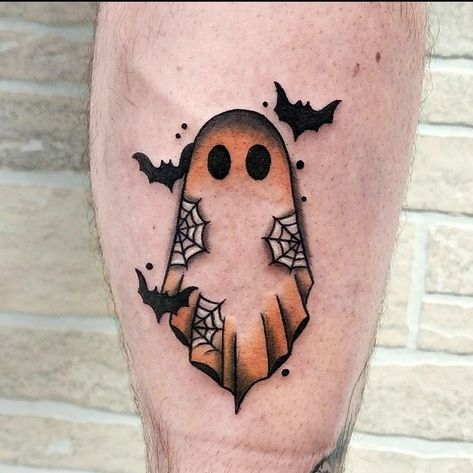 Cute Halloween Tattoos, Halloween Tattoos Sleeve, Tato Tradisional, Pumpkin Tattoo, Autumn Tattoo, Bat Tattoo, Ghost Tattoo, Muster Tattoos, Tattoos Geometric