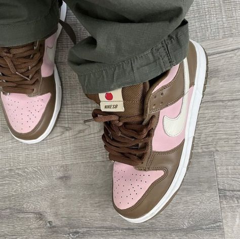 brown & pink sneakers Bape Shoes, Sneaker Heads, Buy Sneakers, Nike Brown, Shoe Wishlist, Brown And Pink, Pink And Brown, Pink Nikes, Pink Sneakers