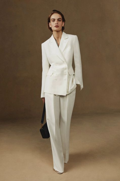 Female Suit, White Suit, Woman Suit Fashion, Female Male, Suit Fashion, White Outfits, Primavera Estate, Look Fashion, Classy Outfits