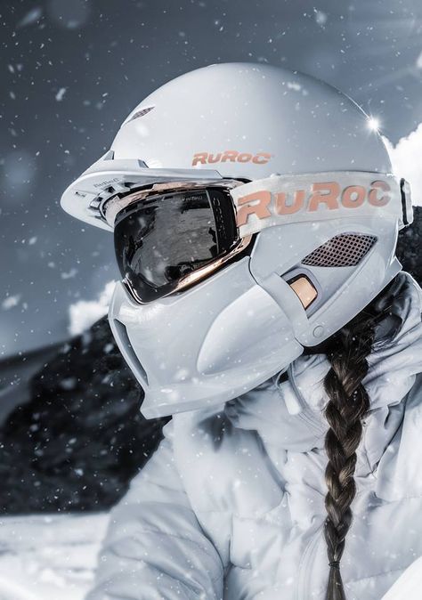 Ruroc — Curventa Istp Vibes, Pro Snowboarders, Skiing Photography, Statistics Math, Ski Helmet, Ski Helmets, Streetwear Aesthetic, Wings Of Fire, Helmet Design