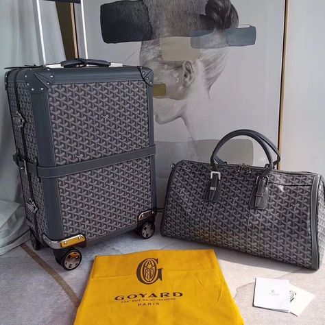 Goyard Luggage, Goyard Bag, Fancy Bags, Luggage Sets, Material Girls, One Set, Buying Jewelry, Business Account, New Bag