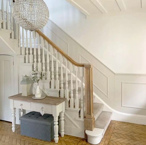 13 Inviting Egyptian Cotton Hallway Ideas For A Lasting Impression 1 Hallway Wall Panelling, Egyptian Cotton Paint, Hallway Panelling Ideas, Grey And White Hallway, Modern Victorian Design, Dulux Egyptian Cotton, Wall Panelling Ideas, What Wallpaper, Hallway Colour Schemes