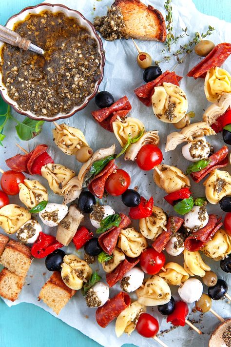 Appetizer Tortellini Skewers Ravioli Skewers, Pasta Skewers Appetizers, Italian Antipasto Skewers, Tortellini Appetizer Skewers, Antipasta Skewer Appetizer, Antipasto Skewers With Tortellini, Tortellini Skewers Appetizers, Antipasto Platter Italian, How To Make Tortellini