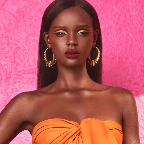 Duckie Thot on Twitter: "Spiced... 💋… " Rihanna Twitter, Nikki Thot, Color Poetry, Dark Skin Beauty, Beauty Inspo, Drop Dead, Makeup For Black Women, Black Diamonds, African Beauty