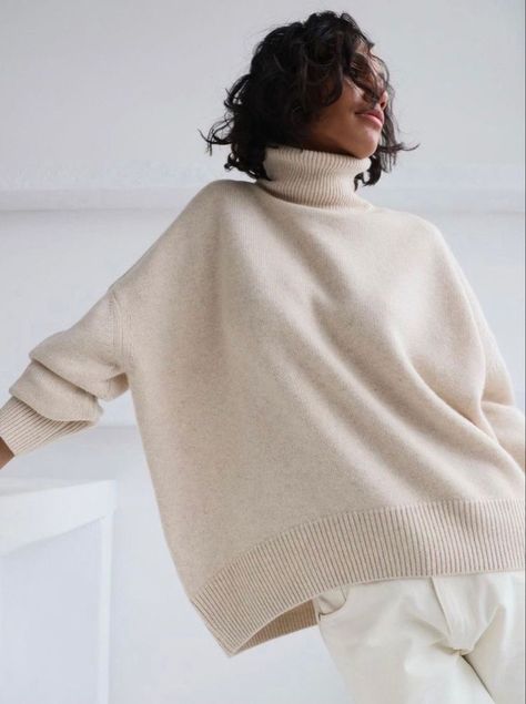 Oska Clothing, How To Have Style, Knit Fashion, Minimal Fashion, Primavera Estate, Cashmere Sweaters, Autumn Winter Fashion, Winter Outfits, Winter Fashion