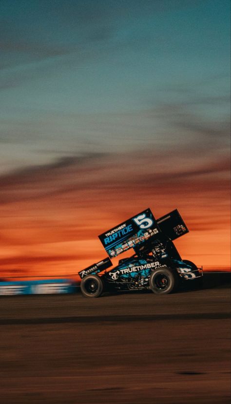 Race Track Wallpaper, Sprint Car Wallpaper, Racing Lifestyle, Nascar Astethic, Dirt Race Track Aesthetic, Nascar Iphone Wallpapers, Motorsports Photography, Dirt Racing Cars, Nascar Photography