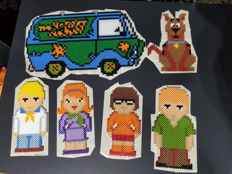 Mystery Machine Perler Beads, Scooby Doo Perler Beads, Melt Beads, The Mystery Machine, Melt Beads Patterns, Perler Designs, Scooby Doo Images, Mystery Machine, Easy Perler Beads Ideas