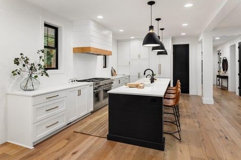 11 Modern Kitchen Design Ideas For an Awe-Inspiring Remodel - Koval Building Supply White Marble Tiles, Two Tone Kitchen, Mosaic Backsplash, Floor Decal, Tile Decals, Black And White Marble, Floor Stickers, Kitchen Tile, Bathroom Floor Tiles