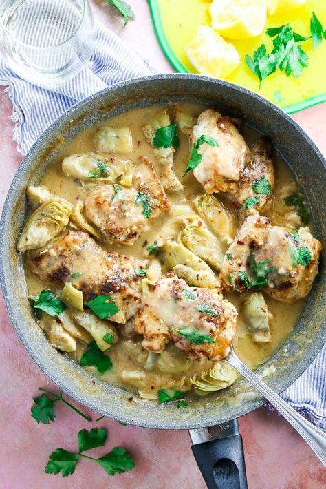 White Wine Artichoke Chicken Chicken Artichoke Recipes Pasta, White Wine Artichoke Chicken, Chicken Verdicchio, Chicken And Artichoke Recipes, Artichoke Chicken, Artichoke Recipes, Chicken Dishes Recipes, Poultry Recipes, Chicken Dinner Recipes