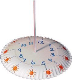 Sundial - great activity for summer.  Grandkids and scouts (Summer camp) Camping Signs Diy, Paper Plate Crafts For Kids, Homeschool Projects, Earth And Space Science, Diy Science, Paper Plate Crafts, Plate Crafts, Kids Learning Activities, Creative Learning