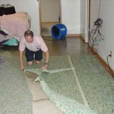 How To Cover Up Carpet In A Rental, Covering Carpet In A Rental, Cover Carpet In Rental, Carpet Cover Up Ideas, How To Cover Carpet In A Rental, Replace Carpet, Renter Hacks, Carpet Diy, Clean Car Carpet