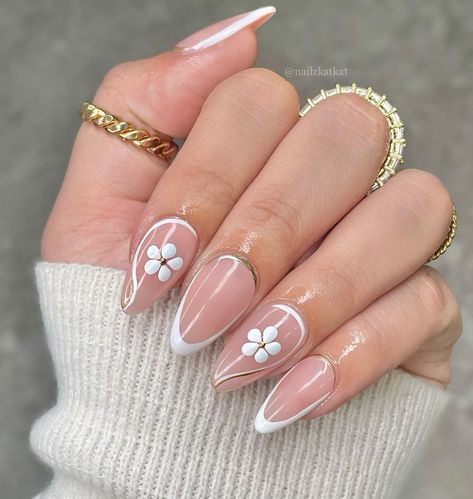 Short Nails Gel, Cute Nails Short, Gel Paint, Liner Brush, Paint White, Short Almond, Homecoming Nails, Nails Gel, Nail Pro