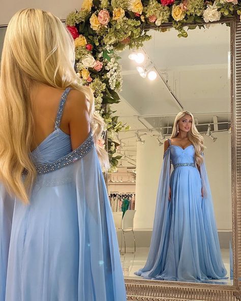 Elsa with her hair down? ❄️ @sherrihill style 53630 #Spring2020 Party Gowns Evening Dresses, Party Gowns Evening, Bride Party, Prom Dresses Elegant, Professional Dress, Chiffon Evening Dresses, Beaded Chiffon, Dress Chiffon, Evening Dresses Elegant