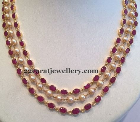 Ruby Necklace Designs, Ruby Rings, Emerald Rings, Gold Jewelry Simple Necklace, Beaded Necklace Designs, Black Beaded Jewelry, Wedding Jewellery Collection, Gold Jewelry Simple, Gold Jewellery Design Necklaces