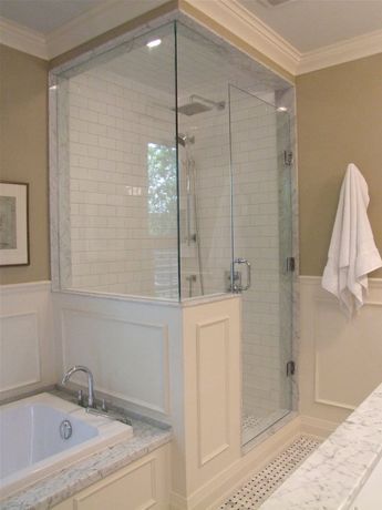 On the inside of the shower, on the back of the half wall is a built-in soap niche which contains all the products and keeps them out of view. Design Seed, Glass Shower Enclosures, Bad Inspiration, Master Bath Remodel, Bathroom Redo, Bad Design, Shower Remodel, Bathroom Renos, Bathroom Remodel Master