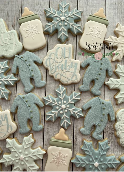 Winter Baby Shower Cookies For Boy, Baby It’s Cold Outside Baby Shower Theme Boy, Winter Baby Shower Cookies, Christmas Baby Shower Cookies, Baby Shower Cookies For Boy, Baby Boy Shower Cookies, Baby Shower Cookies Neutral, December Baby Shower Ideas, Boy Shower Themes