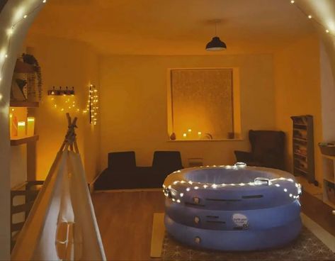 Home Birth Set Up Lights, Home Water Birth Set Up, Pregnancy Aesthetic, Birth Space, Calm Birth, Birth Pool, Mom Things, Water Birth, Pool Lights