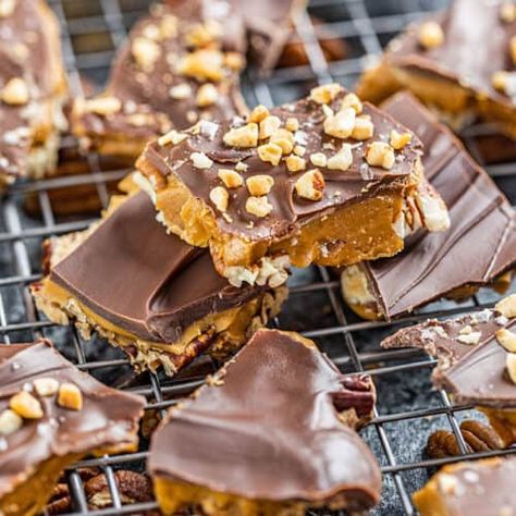 Quick and Easy Toffee - thestayathomechef.com Carmel Candy, Haystacks Recipe, Pecan Cookie, Easy Toffee, The Stay At Home Chef, Delicious Holiday Desserts, Homemade Toffee, Stay At Home Chef, English Toffee