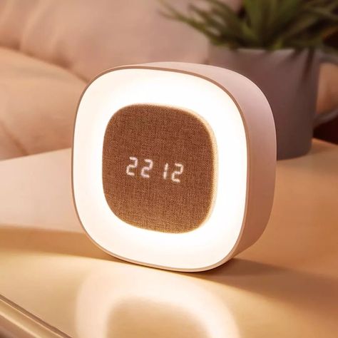 Desktop Gadgets, Table Alarm Clock, Light Alarm Clock, Bedroom Night Light, Clock Display, Effective Time Management, Diy Ikea, Digital Clocks, Easy Diy Art