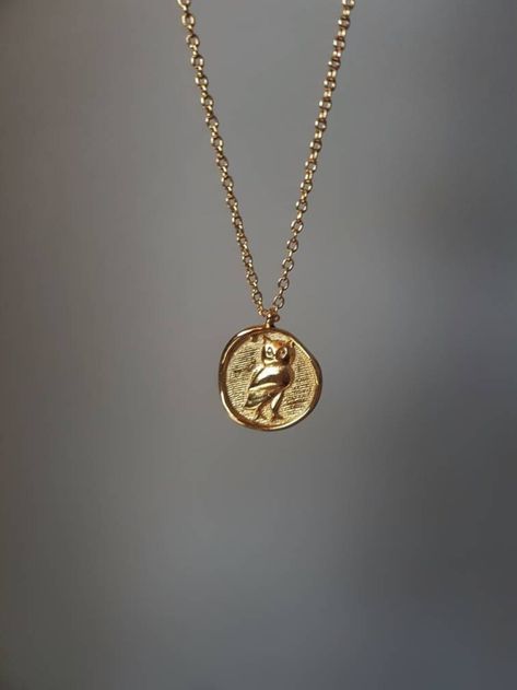 Greek Owl Coin Necklace Gold Medallion With Owl of Athena - Etsy Owl Of Athena, Coin Necklace Gold, Selenite Necklace, Owl Pendant Necklace, Gold Coin Necklace, Owl Gifts, Golden Necklace, Gold Medallion, Woodland Forest