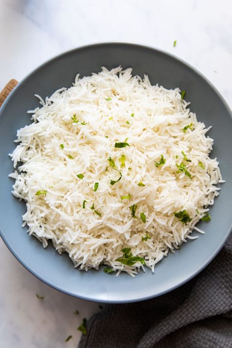 How to cook Basmati Rice 3 ways - My Food Story Basmati Rice Recipes Easy, Rice Basmati, Basmati Rice Recipes, Cooking Basmati Rice, Jeera Rice, Easy Rice Recipes, How To Cook Rice, Middle Eastern Recipes, Baked Chicken Recipes