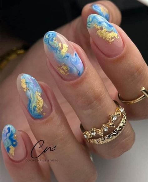 Nail Art With Gold, Art With Gold, Nails With Gold, Nail Foils, Ideas Uñas, Foil Nail Art, La Nails, Marble Nail, Simple Nail Art