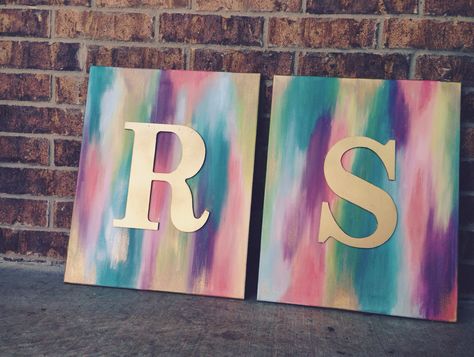 Gold spray painted wooden letters on abstract canvases Letter Painting On Canvas, Wooden Letters On Canvas, Letter Canvas Painting Initials, Initial Painting Ideas, Canvas Letter Art, Letter A Painting, Initial Painting On Canvas Letters, Name Canvas Painting Diy, Alabama Painting