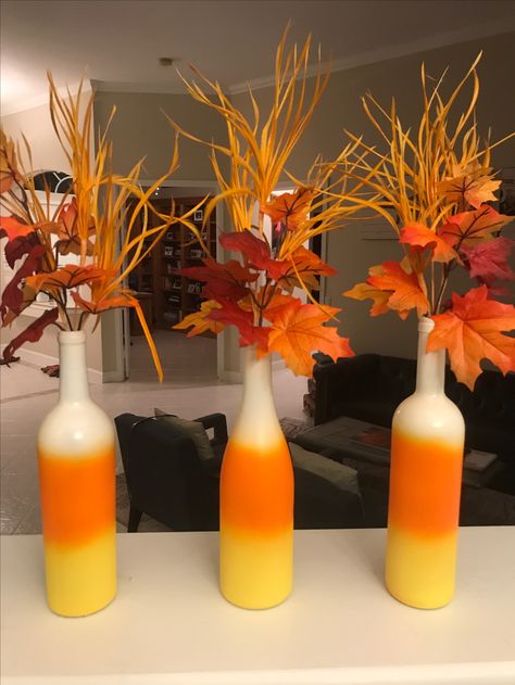 Candy Corn Wine Bottles, Fall Wine Bottles, Candy Corn Crafts, Wine Bottle Crafts Christmas, Diy Beer, Fall Candy, Fall Table Decor, Wine Bottle Decor, Liquor Bottles