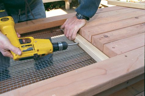 Potting Benches Diy, Potting Bench With Sink, Benches Diy, Garden Work Bench, Potting Bench Ideas, Pallet Potting Bench, Diy Potting Bench, Potting Bench Plans, Potting Station