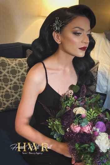 Our gorgeous goth glam bride, Tiffany, wanted the perfect Morticia Addams inspired look for her wedding day. Team HWR artist Andie Piazza created sultry old Hollywood waves, paired with classic yet dramatic makeup by team HWR artist Janet cake. Pinup Style Wedding Hair, Wedding Hairstyles Waves Vintage, Vintage Glam Bride, Classic Hollywood Wedding Hair, Old Wedding Hairstyles, Wedding Hairstyles Fingerwaves, Jessica Rabbit Wedding Hair, Old Hollywood Glam Long Hair, 1920s Glamour Hair