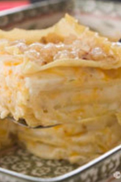 Pierogi Lasagna, Darius Cooks, Potatoes Onions, Diner Recept, Butter Cheese, Christopher Robin, Easy Dinners, Food Stuff, Main Dish Recipes