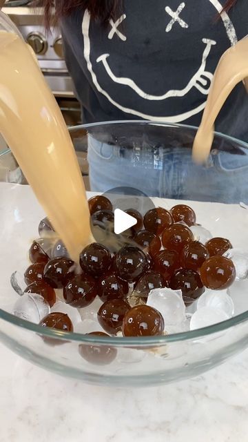 bà nội 👵🏻 | Asian Food Recipes on Instagram: "For anyone looking to make milk tea with giant boba balls. 🧋  🎥: @myhealthydish   #miktea #boba #tapioca #recipe #asianrecipes" Boba Balls Recipe, Tapioca Recipe, Boba Balls, Asian Food Recipes, Boba Recipe, Boba Tea Recipe, Galaxy Chocolate, Barbeque Party, Coconut Balls